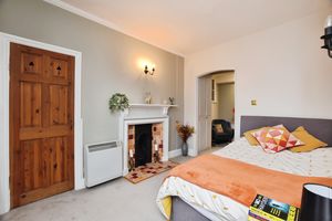 Photo 7- click for photo gallery